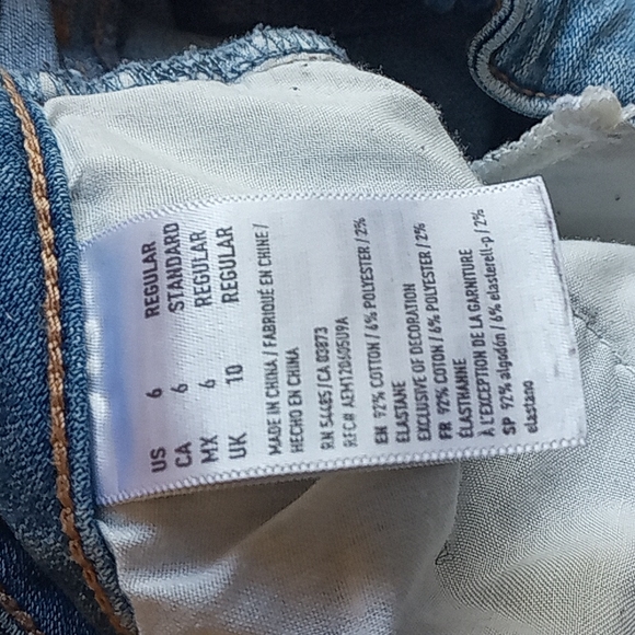 American Eagle Super Strech Skinny Ripped Jeans - Picture 7 of 7